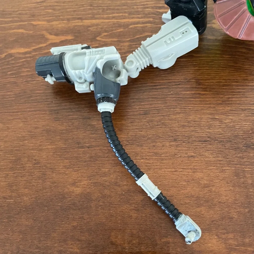 ToyBiz Sonic Anti Symbiote Unit & Gun ONLY Techno Wars‎ Spidey Spider-man - READ